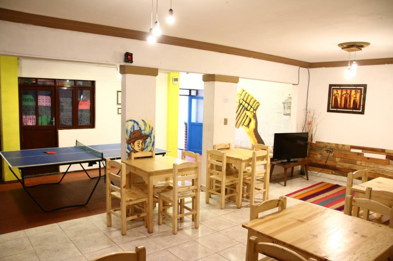 Jaguar House Hostel Cochabamba Exterior photo