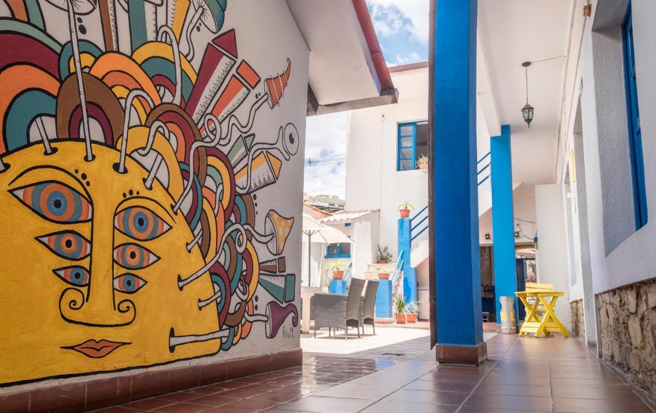 Jaguar House Hostel Cochabamba Exterior photo