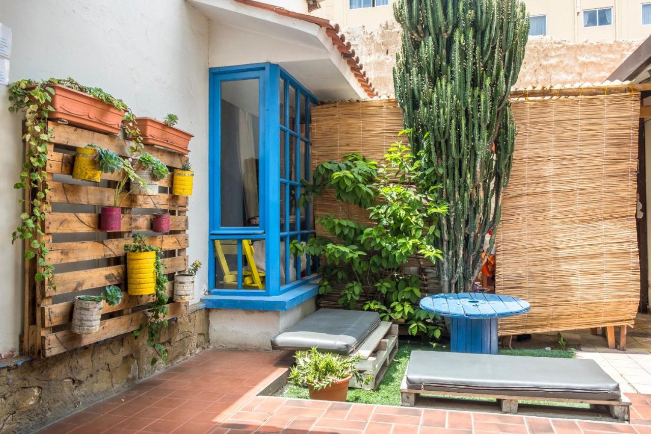 Jaguar House Hostel Cochabamba Exterior photo